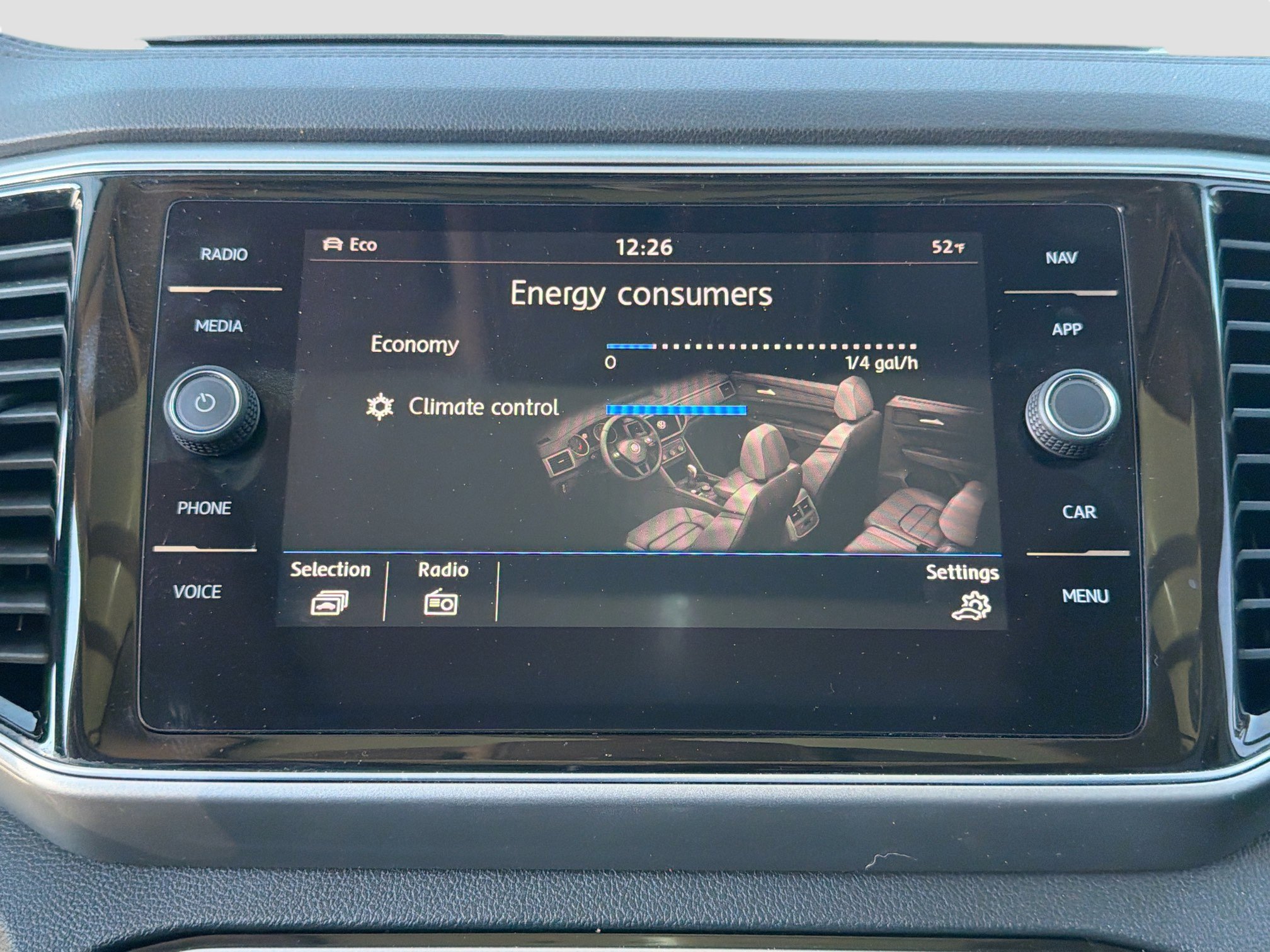 Used 2018 Volkswagen Atlas SEL Premium image 29