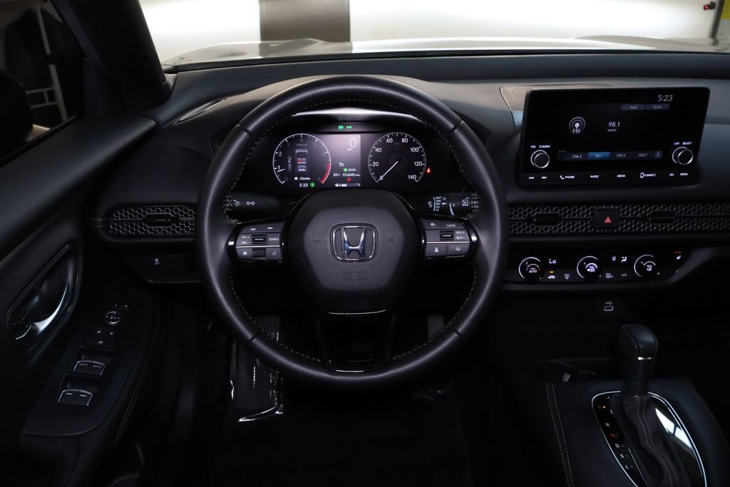 Used 2025 Honda HR-V Sport image 18