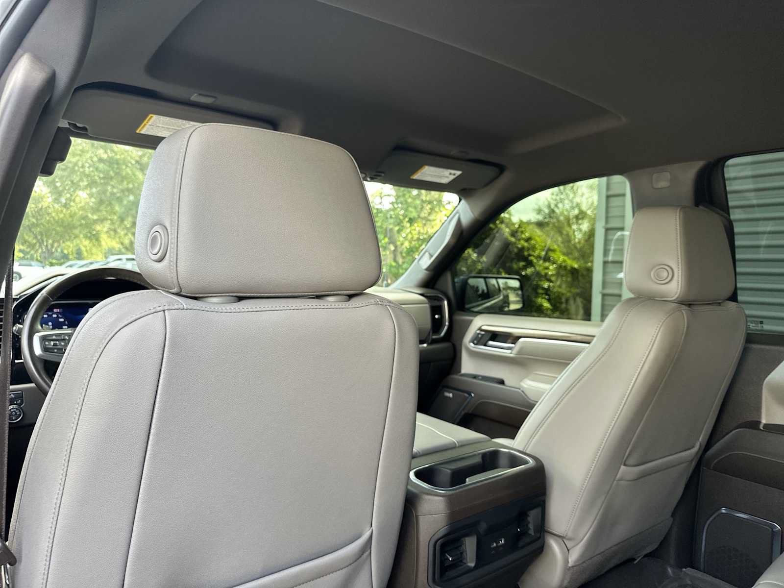 Certified 2024 Chevrolet Silverado 1500 LT Trail Boss w/ Convenience Package II AWD/4WD image 16