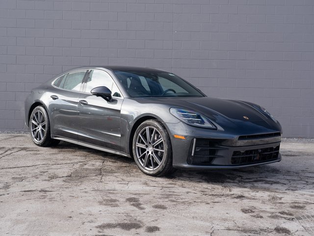 Certified 2025 Porsche Panamera 4 image 9