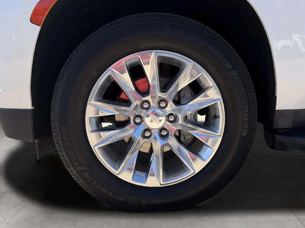 Used 2024 Chevrolet Tahoe Premier RWD image 34