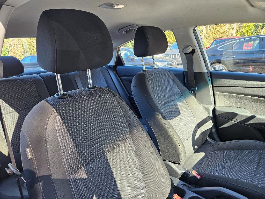 Used 2020 Hyundai Accent SE image 33