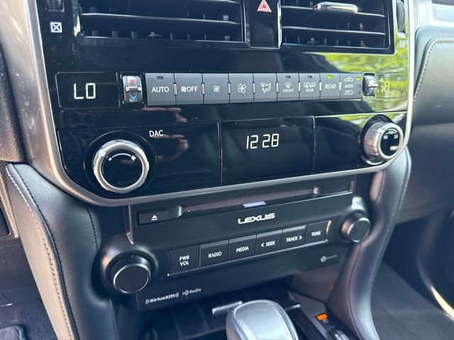 Used 2023 Lexus GX 460 Premium w/ Premium Package AWD/4WD image 15