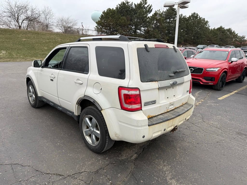 Used 2012 Ford Escape Limited w/ Class II Trailer Towing Pkg image 2