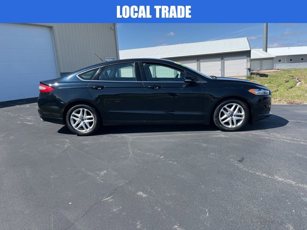 Used 2014 Ford Fusion SE image 3