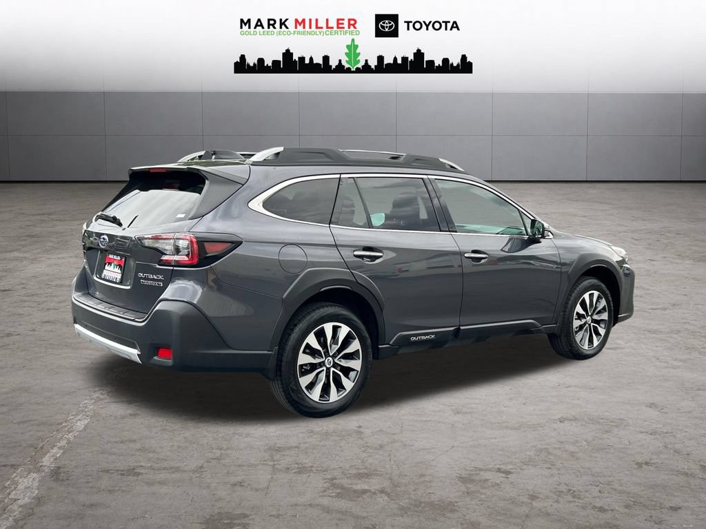 Used 2023 Subaru Outback Touring XT AWD/4WD image 6
