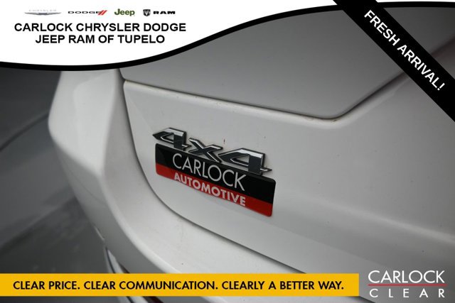 Used 2023 Jeep Grand Cherokee Overland w/ Luxury Tech Group IV AWD/4WD image 42