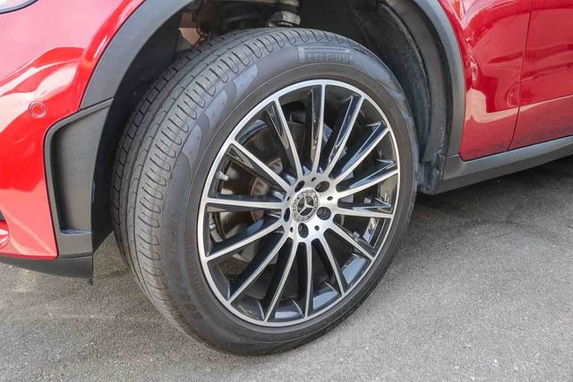 Used 2021 Mercedes-Benz GLC 300 image 8