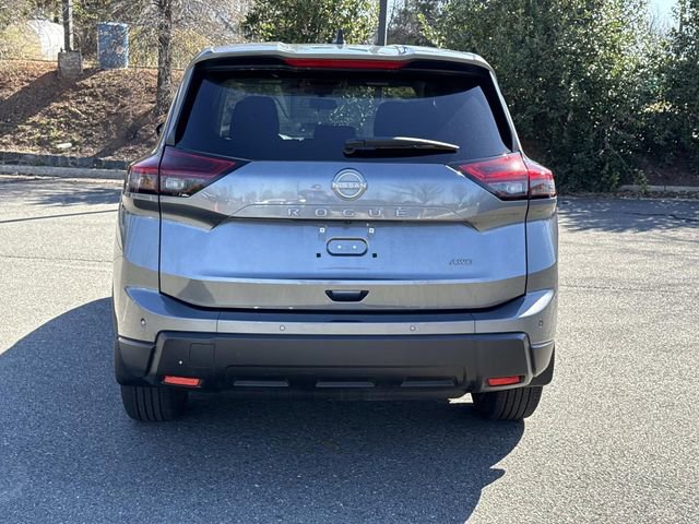 Used 2025 Nissan Rogue S image 3