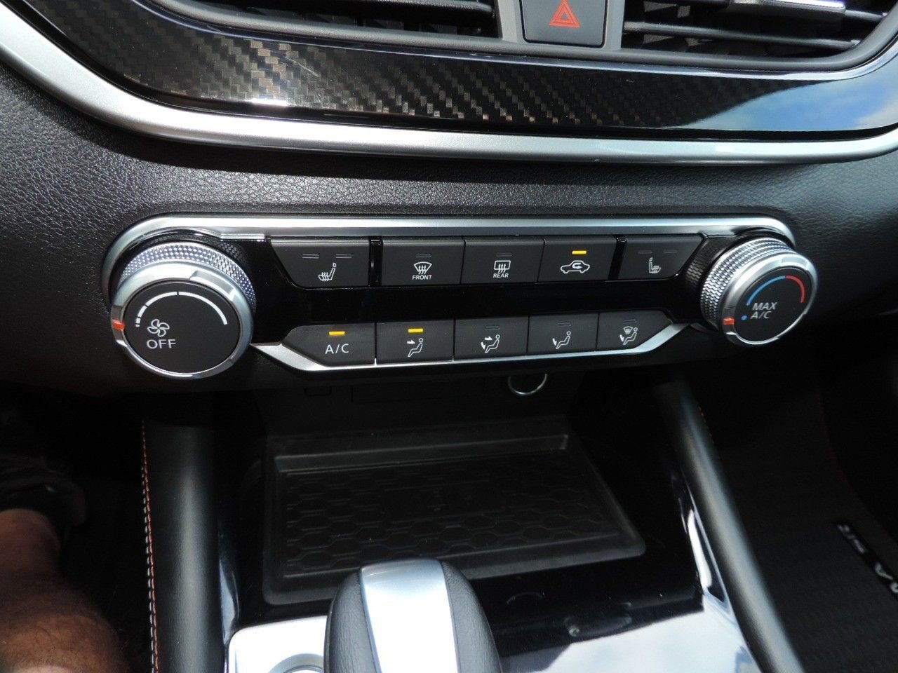 Used 2023 Nissan Altima 2.5 SR w/ SR Premium Package image 22