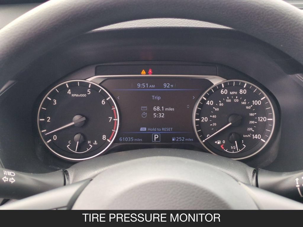 Certified 2023 Nissan Altima 2.5 SV FWD image 19