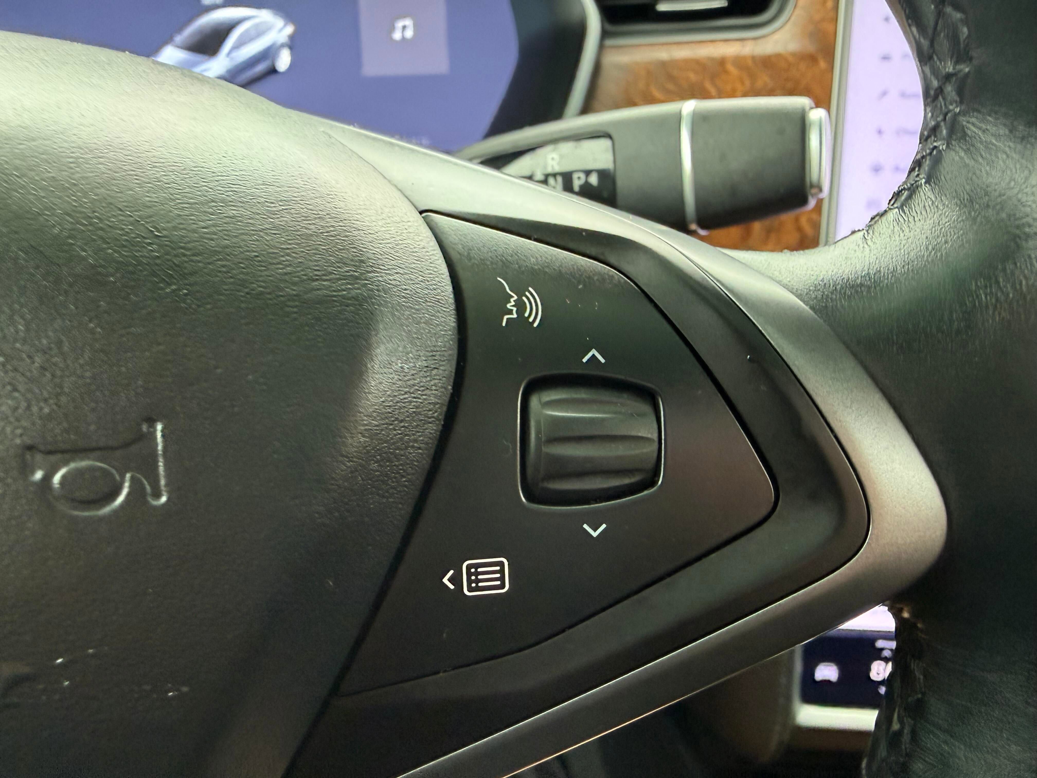 Used 2021 Tesla Model X Long Range image 17