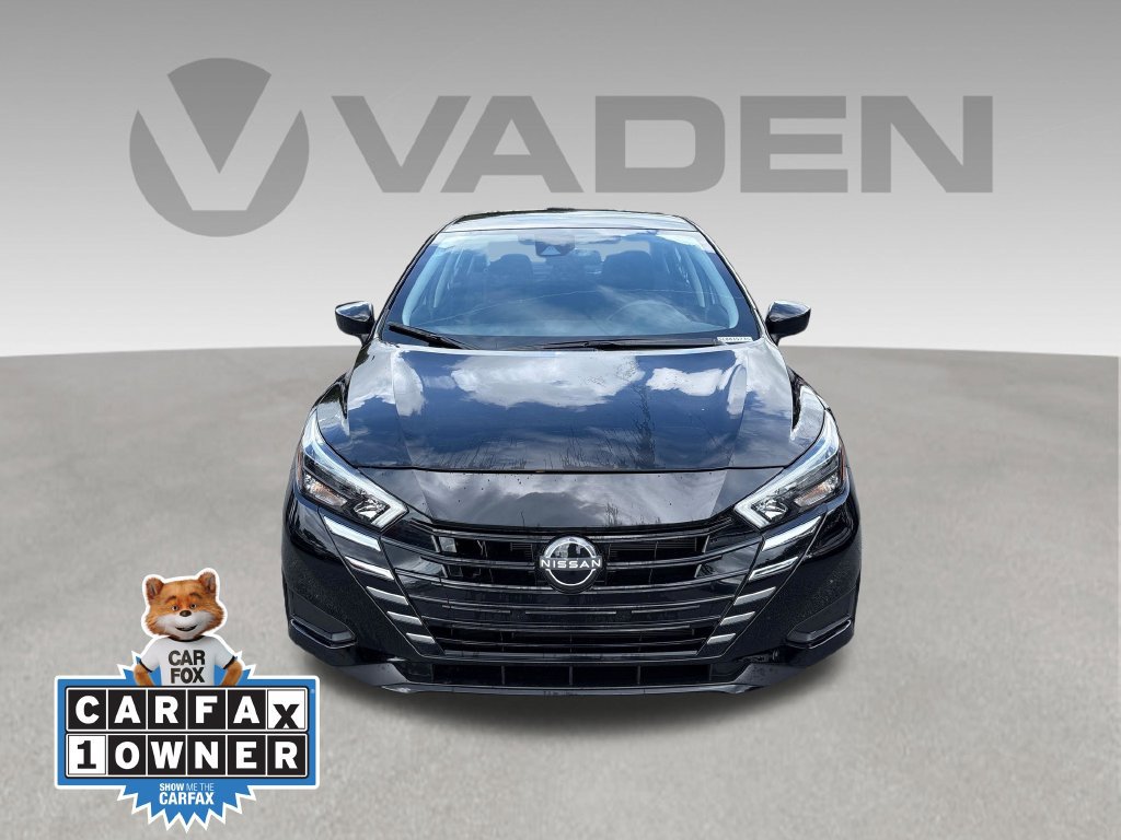 Used 2025 Nissan Versa SV w/ Trunk Package FWD image 2