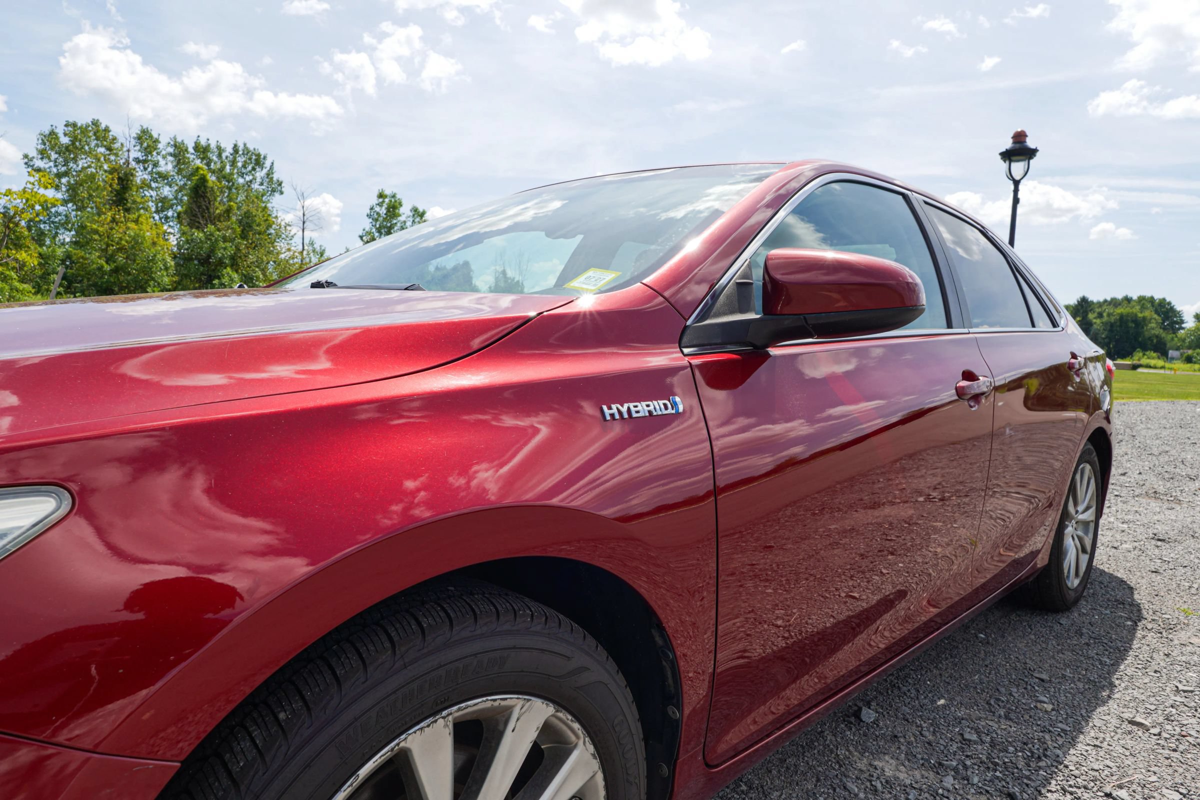 Used 2016 Toyota Corolla LE FWD image 3