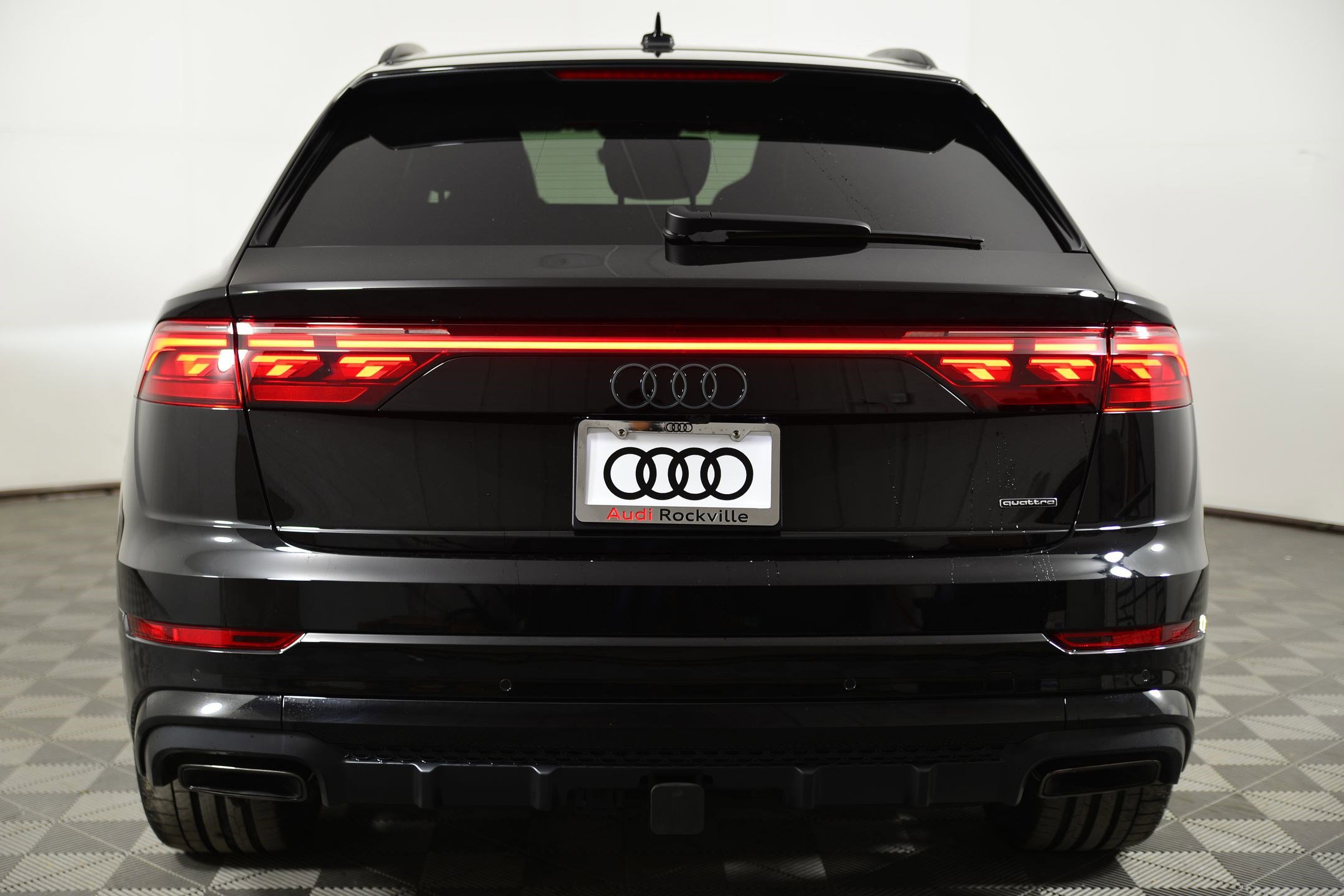 New 2026 Audi Q8 Prestige image 8