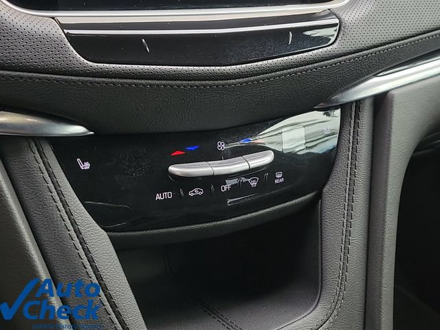 Certified 2024 Cadillac XT5 Premium Luxury w/ Technology Package FWD image 29
