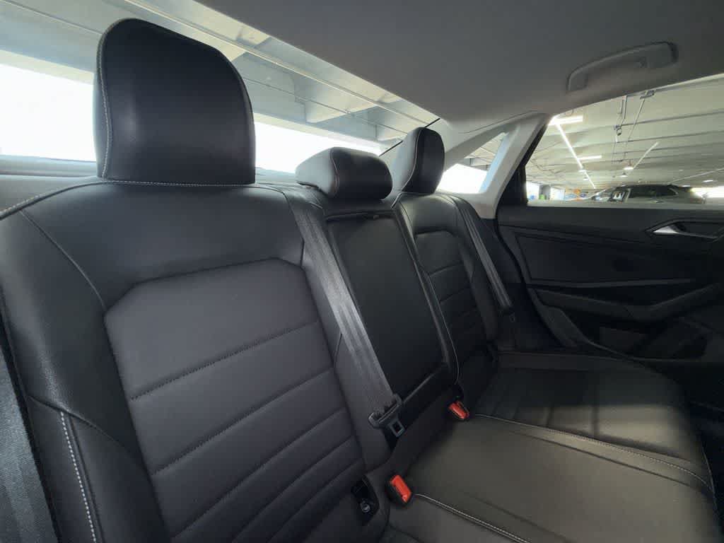 Certified 2022 Volkswagen Jetta SE FWD image 26