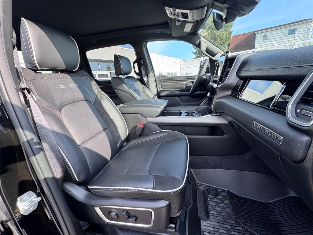 New 2026 RAM 1500 Laramie AWD/4WD image 19
