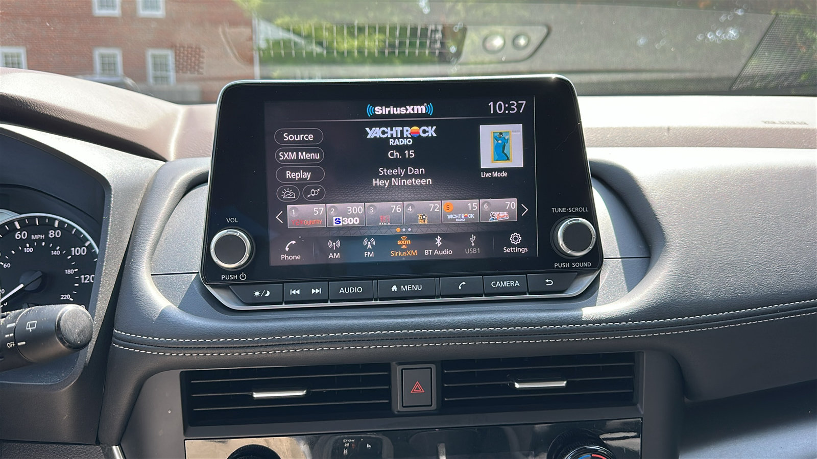 Certified 2023 Nissan Rogue SV AWD/4WD image 17
