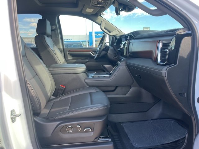 Used 2024 GMC Sierra 2500 Denali w/ Denali Reserve Package image 57