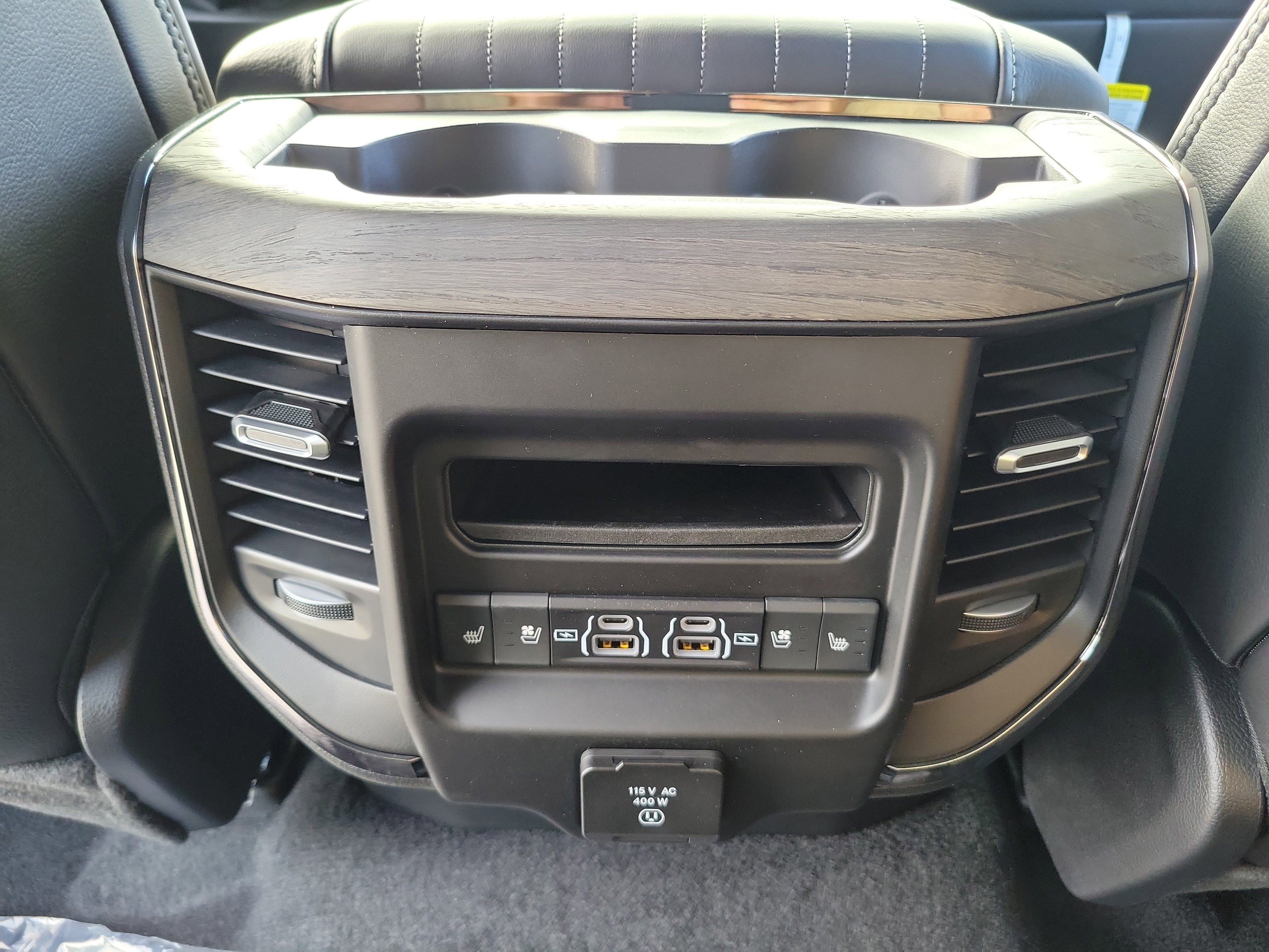 New 2026 RAM 1500 Limited image 10