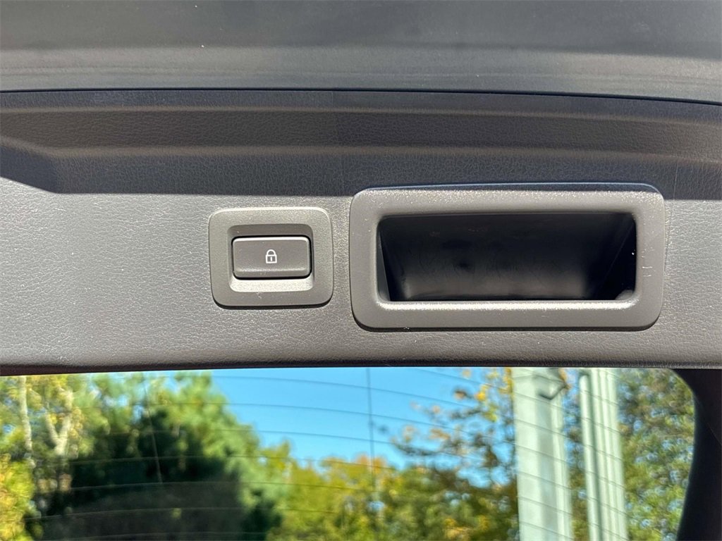 Used 2023 MAZDA CX-30 AWD 2.5 S w/ Preferred Package image 16