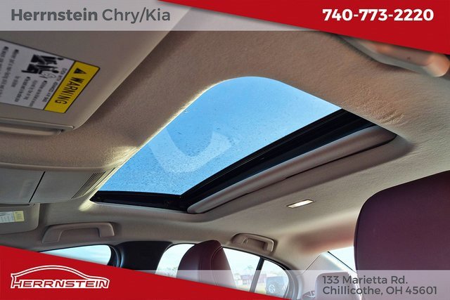 Used 2024 MAZDA MAZDA3 s image 22