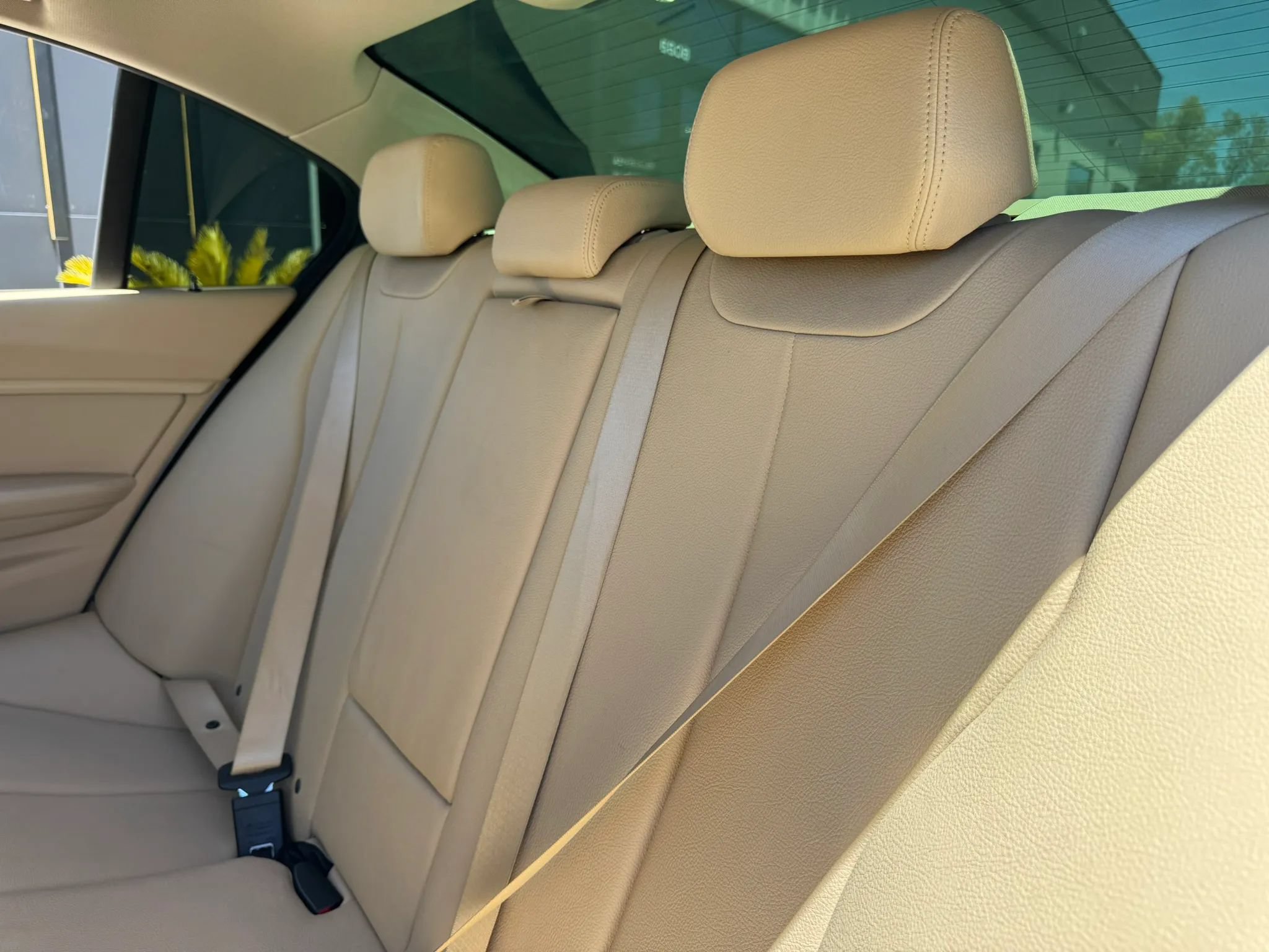 Used 2014 BMW 320i xDrive Sedan AWD/4WD image 28