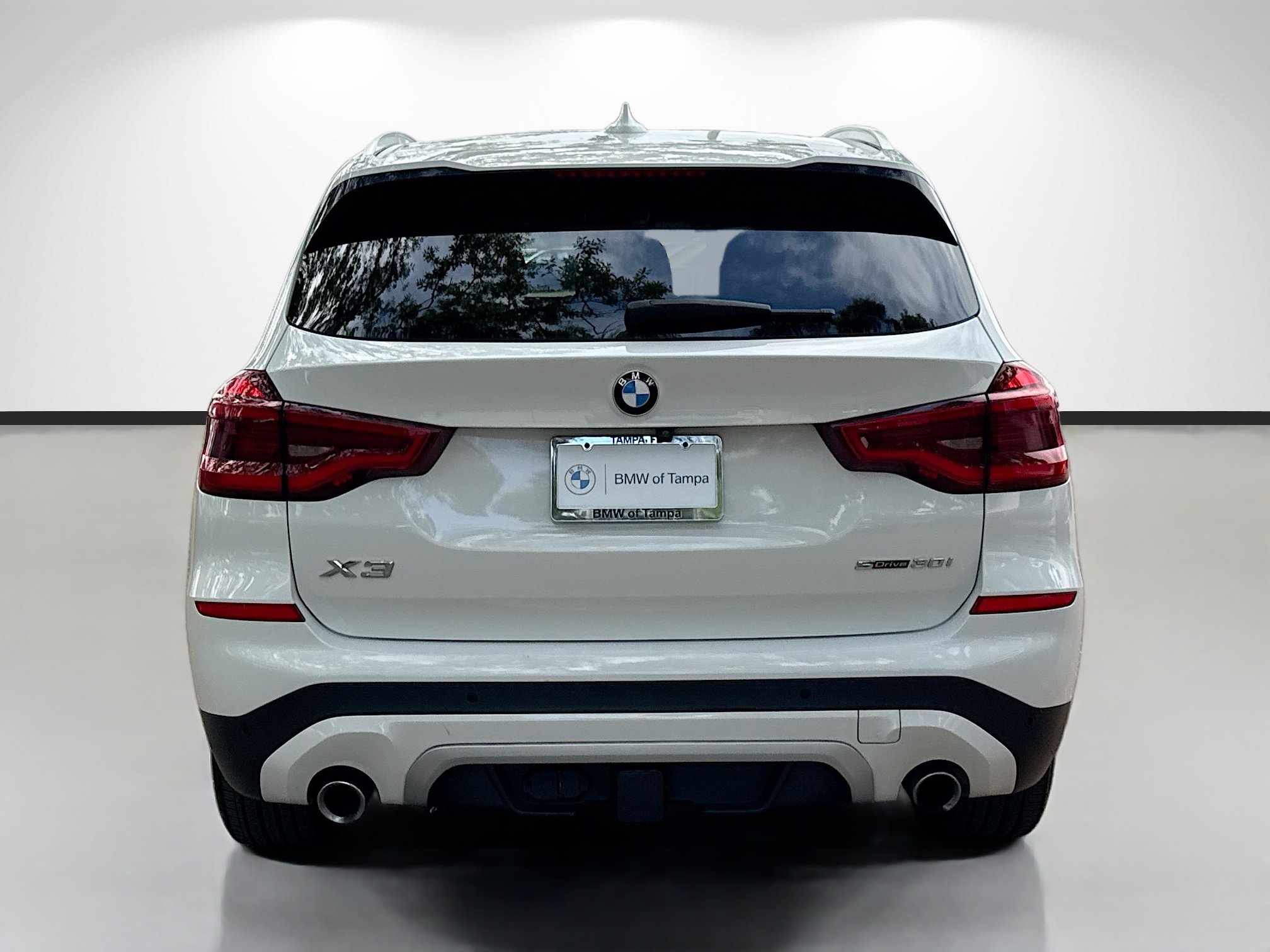 Used 2021 BMW X3 sDrive30i w/ Executive Package image 4