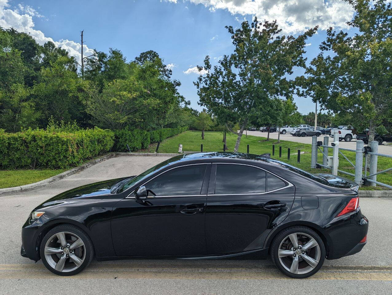 Used 2015 Lexus IS 350 image 4