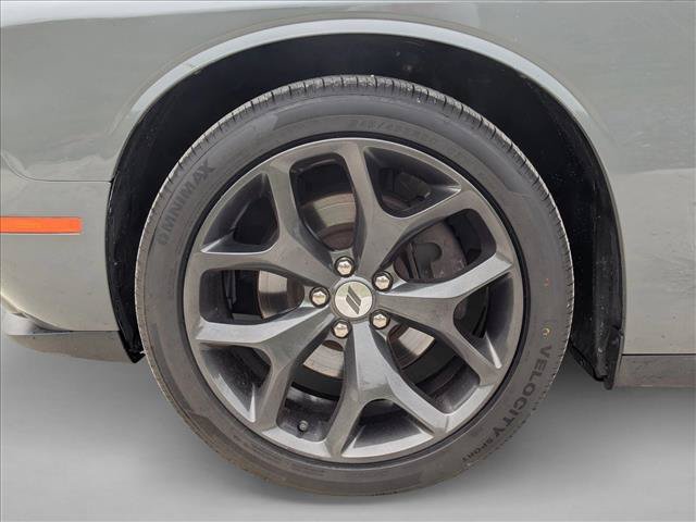 Used 2019 Dodge Challenger SXT w/ Plus Package RWD image 21
