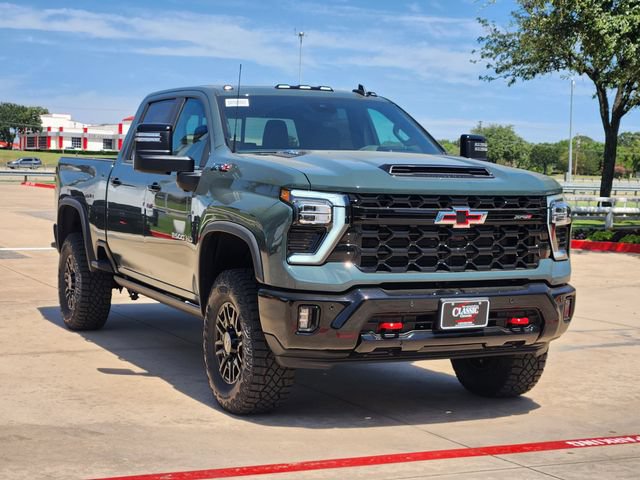 New 2026 Chevrolet Silverado 2500 ZR2 AWD/4WD image 2