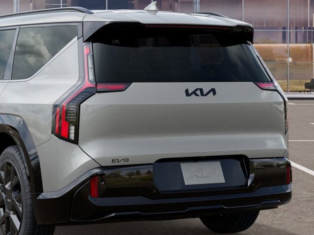 New 2026 Kia EV9 Land w/ Nightfall Edition Package AWD/4WD image 16