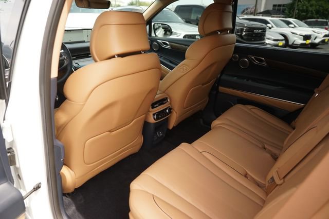 Used 2022 Genesis GV80 2.5T w/ Prestige Package 05 RWD image 12