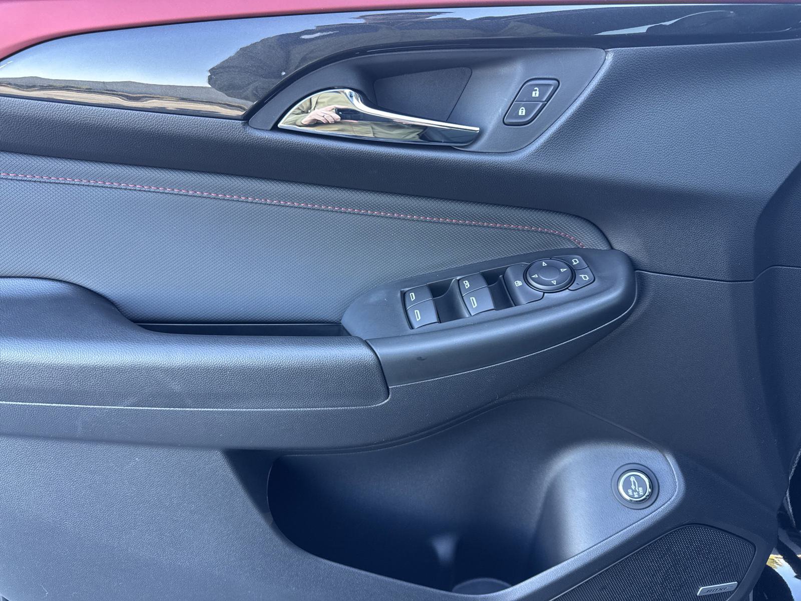 New 2025 Chevrolet TrailBlazer RS w/ Convenience Package image 10