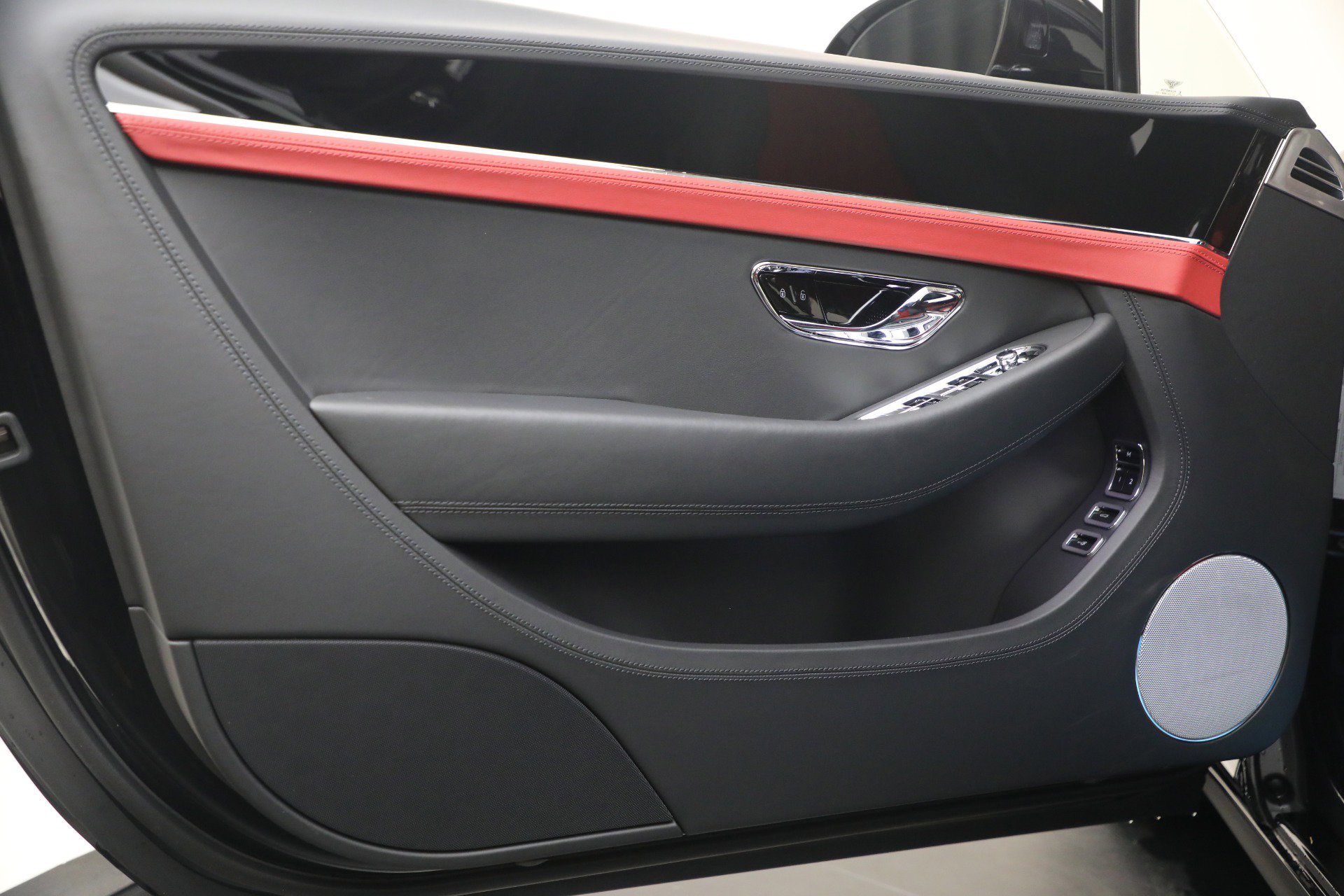 New 2026 Bentley Continental GT image 14