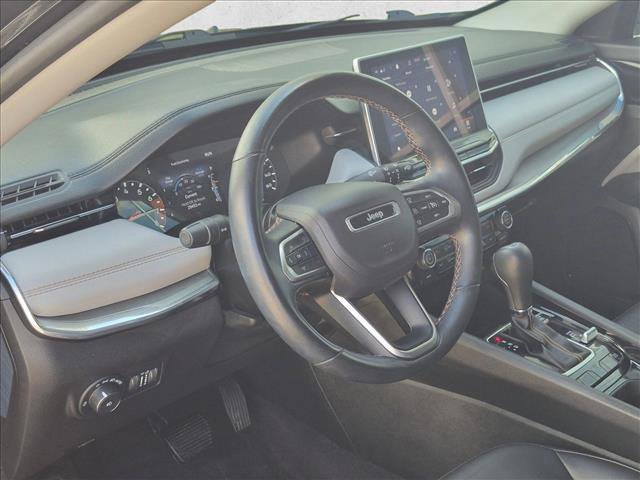 Used 2022 Jeep Compass Limited image 10