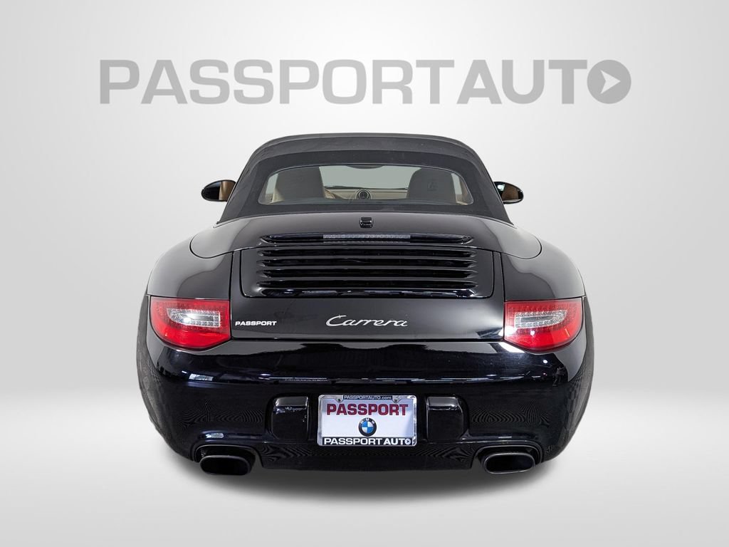 Used 2011 Porsche 911 Carrera RWD image 9
