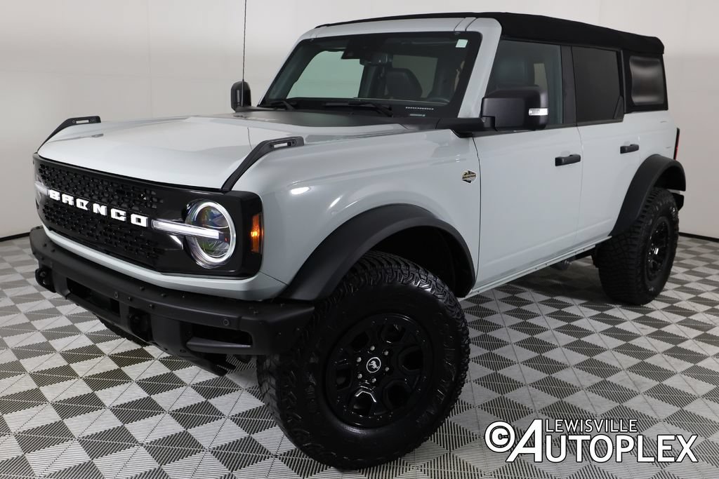 Used 2023 Ford Bronco Wildtrak AWD/4WD image 1