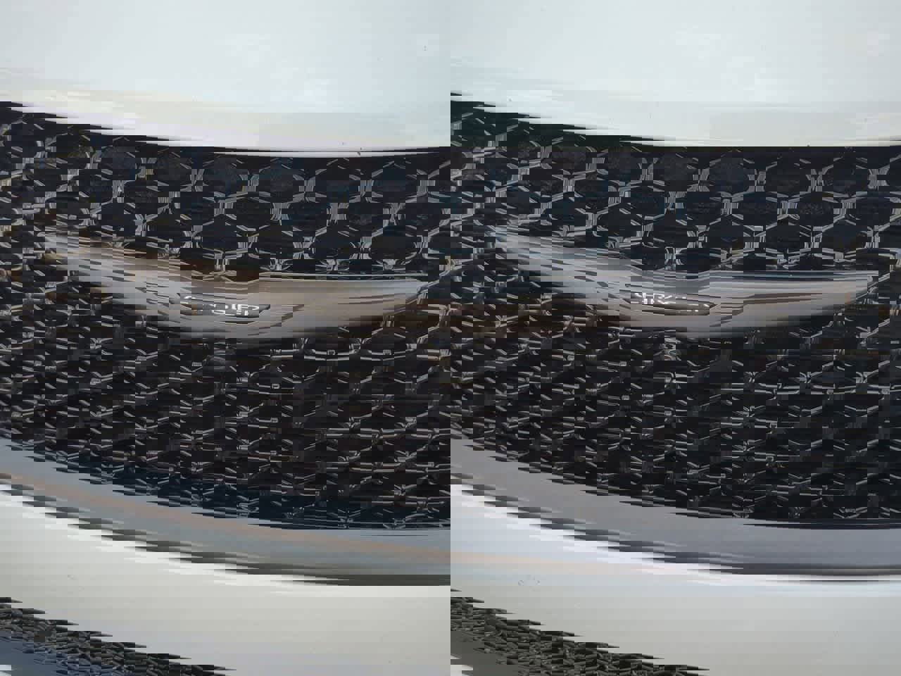 Used 2024 Chrysler Pacifica Touring-L w/ Road Tripper Package image 12