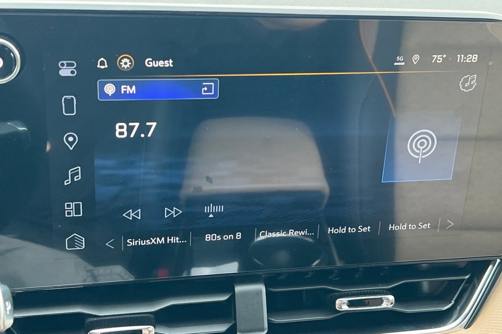 New 2026 Chevrolet Equinox ACTIV w/ Convenience Package III image 15