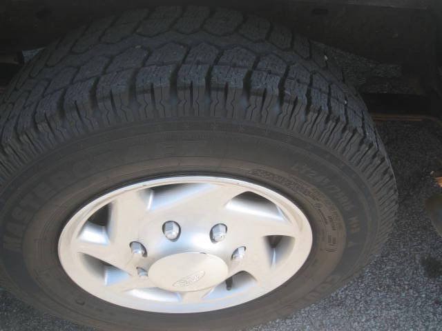 Used 2014 Ford E-250 and Econoline 250 w/ Power Group RWD image 27