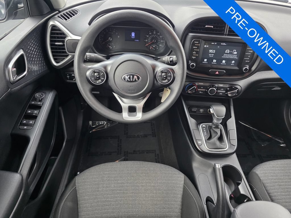 Used 2021 Kia Soul S FWD image 12
