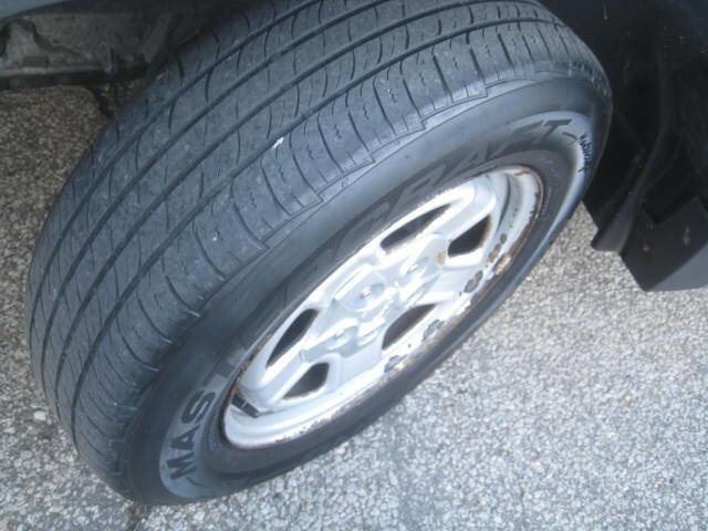 Used 2013 Jeep Patriot Sport AWD/4WD image 22