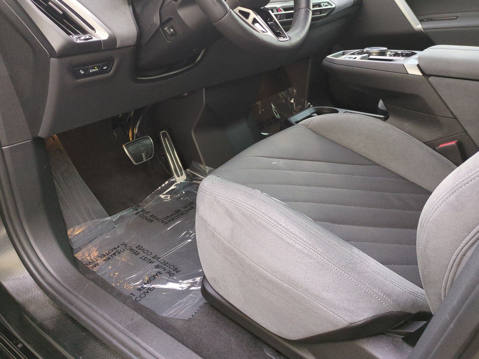 Certified 2026 BMW iX xDrive45 AWD/4WD image 17
