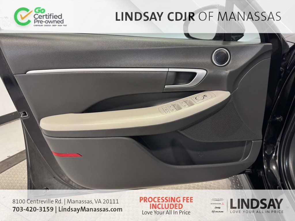 Used 2025 Hyundai Sonata SEL FWD image 17