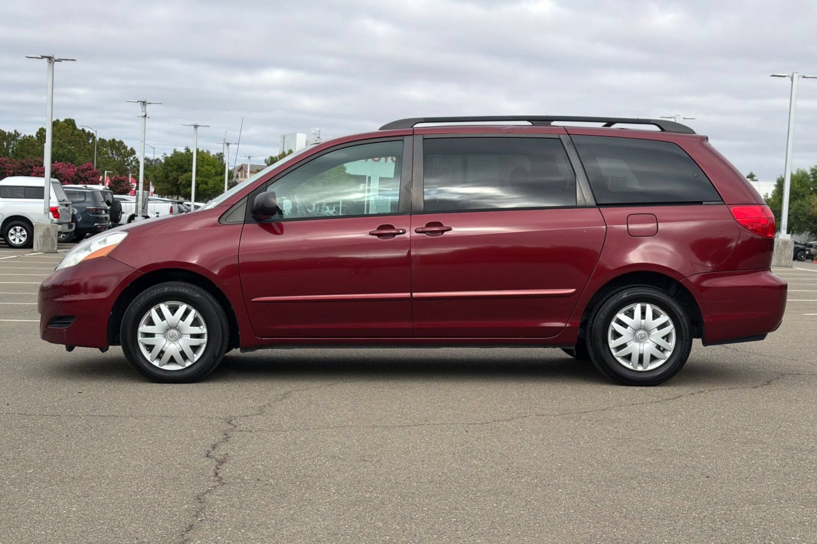 Used 2008 Toyota Sienna LE FWD image 7