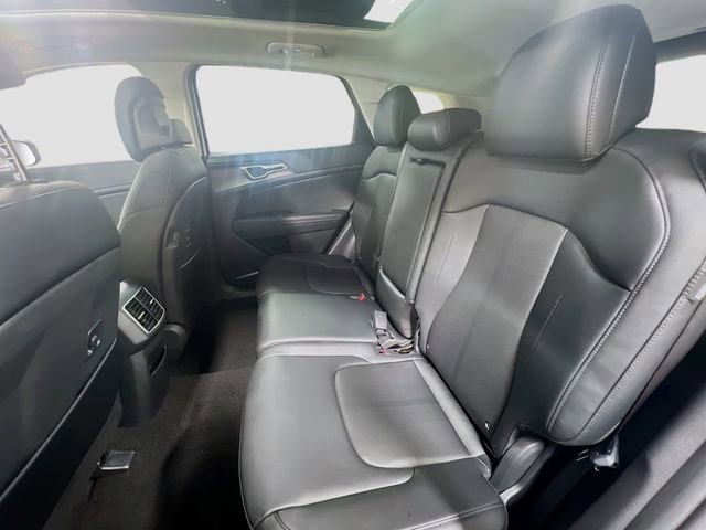 New 2026 Kia Sportage EX FWD image 25