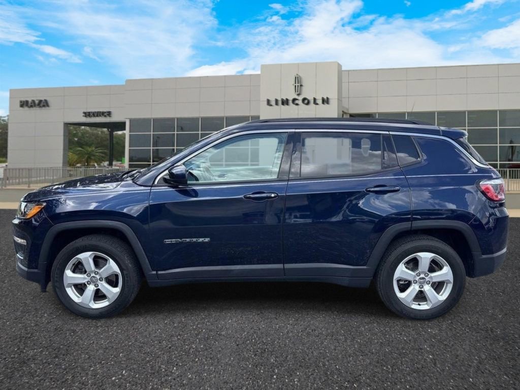 Used 2018 Jeep Compass Latitude w/ Popular Equipment Group FWD image 6