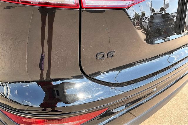 Used 2025 Audi Q6 e-tron Premium Plus AWD/4WD image 33